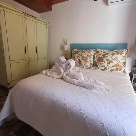 Holiday home Gema Historica En Santa Cruz Doble Terraza Vistas Alicante